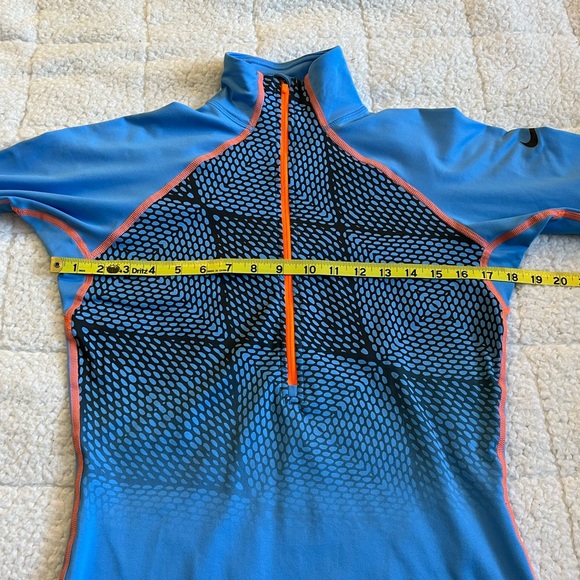 Nike Pro half zip pullover - Picture 6 of 13